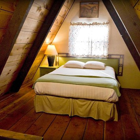 Cabins On Strawberry Hill Hotell Pine Eksteriør bilde