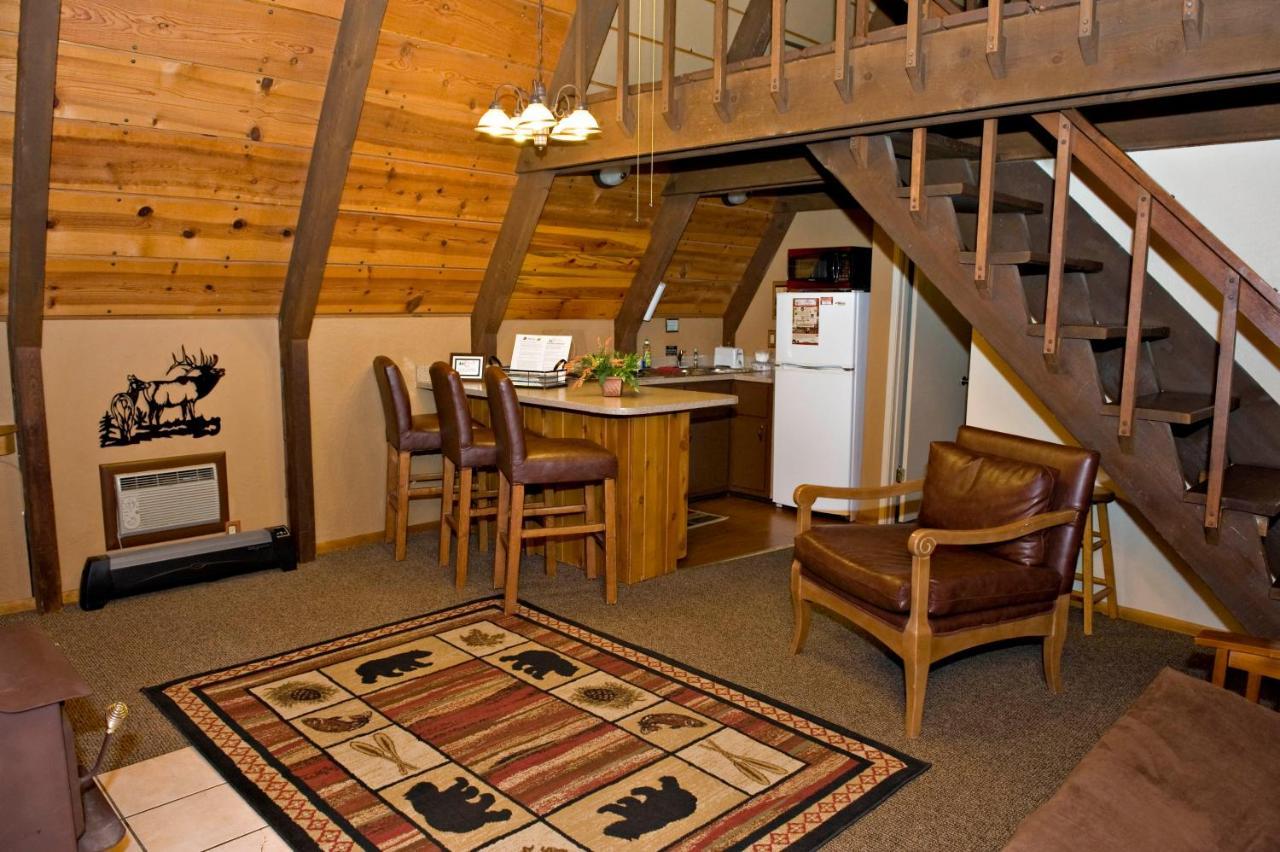 Cabins On Strawberry Hill Hotell Pine Eksteriør bilde